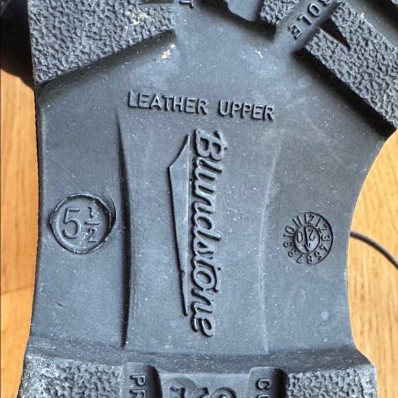 Blundstone 1461 Waterproof Winter Leather Lace-up Boots Women’s 8.5/Men’s 6.5 - Picture 11 of 16